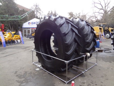 ЮГАГРО 2013 TIANLI 710/70R42